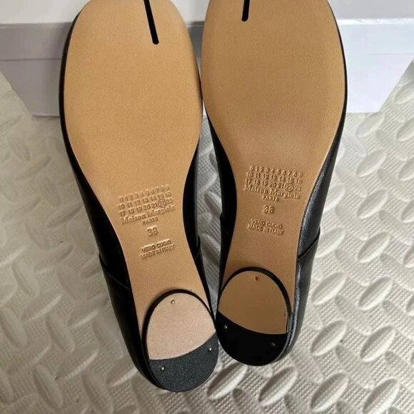 NEW Maison Margiela Tabi Ballet Flats Black Leather Split-Toe · Size 38 - Picture 2 of 5